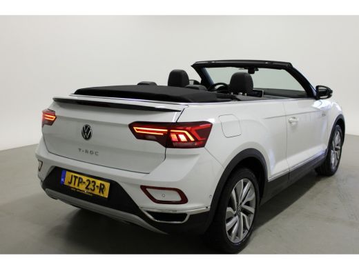 Volkswagen T-Roc 1.5 TSI 150PK DSG STYLE VIRTUAL/NAVI/CARPLAY FABRIEKS GARANTIE ActivLease financial lease