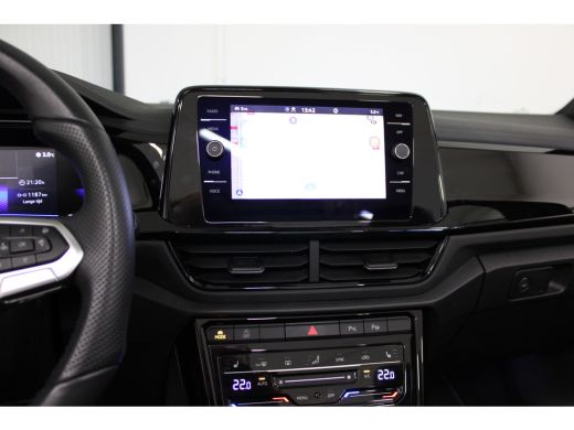 Volkswagen T-Roc 1.5 TSI 150PK R-LINE SPORT LEDER/MATRIX-LED/NAVI/CARPLAY/FABRIEKS GARANTIE ActivLease financial lease