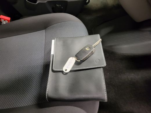 Volkswagen Transporter 2.0TDI 150pk L2/H1 4Motion Euro 6! ActivLease financial lease