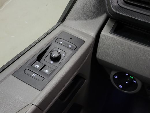 Volkswagen Transporter 2.0TDI Trekhaak Euro 6! ActivLease financial lease