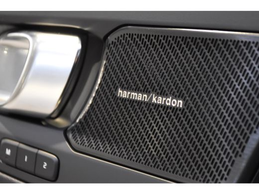 Volvo  EC40 Single Motor Extended Range Ultra 82 kWh | Harman Kardon | Glazendak | Tailord Wool ActivLease financial lease