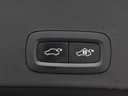 Volvo  XC40 1.5 T5 Recharge Inscription 263 Pk | Harman/Kardon | Trekhaak Elektrisch | Stoel- & Stuurverwarmi... ActivLease financial lease