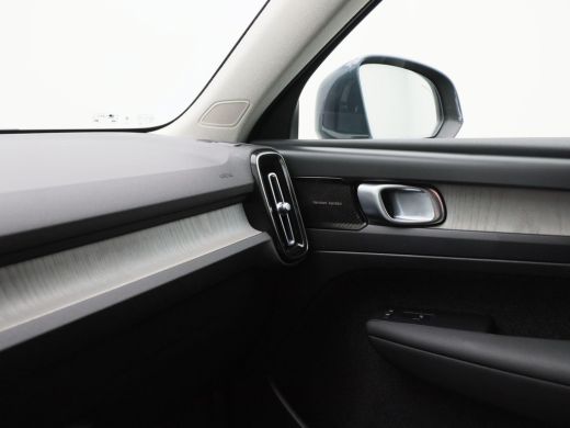 Volvo  XC40 1.5 T5 Recharge Inscription 263 Pk | Harman/Kardon | Trekhaak Elektrisch | Stoel- & Stuurverwarmi... ActivLease financial lease