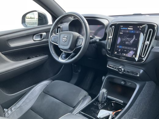 Volvo  XC40 Recharge P8 AWD R-Design Carplay Adapt.Cruis Stoelverw. Elektr a.klep ActivLease financial lease