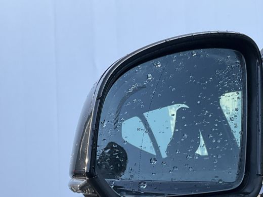 Volvo  XC40 Recharge P8 AWD R-Design Carplay Adapt.Cruis Stoelverw. Elektr a.klep ActivLease financial lease