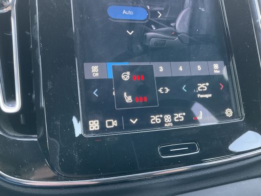 Volvo  XC40 Recharge P8 AWD R-Design Carplay Adapt.Cruis Stoelverw. Elektr a.klep ActivLease financial lease