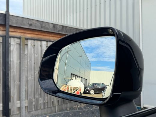 Volvo  XC90 2.0 T8 Recharge Plug-in Hybrid AWD Inscription 7p 390PK | Verwarmde Lederen Comfort Stoelen | Ada... ActivLease financial lease