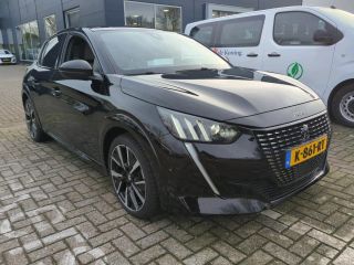 Peugeot 208 1.2 PureTech GT Pack | Automaat | 130pk | Navigatie | Camera | Panoramadak | Stoelverwarming | Fu...