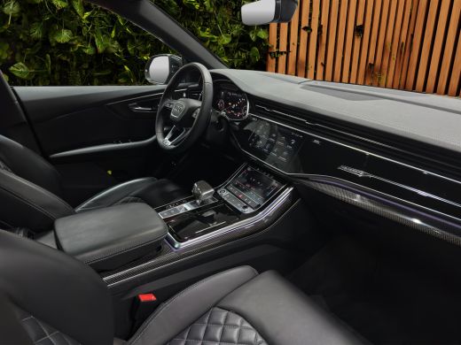 Audi Q8 55 TFSI e quattro Pro Line Luchtvering Softclose Dodehoekdetectie 22''' ActivLease financial lease