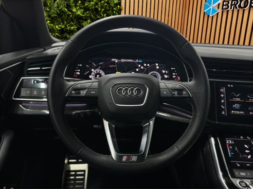 Audi Q8 55 TFSI e quattro Pro Line Luchtvering Softclose Dodehoekdetectie 22''' ActivLease financial lease