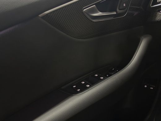 Audi Q8 55 TFSI e quattro Pro Line Luchtvering Softclose Dodehoekdetectie 22''' ActivLease financial lease