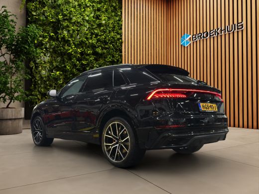 Audi Q8 55 TFSI e quattro Pro Line Luchtvering Softclose Dodehoekdetectie 22''' ActivLease financial lease