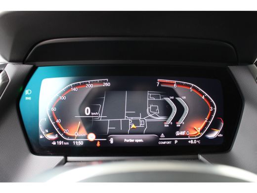 BMW 1 Serie 118i Executive Edition | Sportstoelen | M Aerodynamica | 19" lichtmetalen velgen | Dakspoiler |  ... ActivLease financial lease