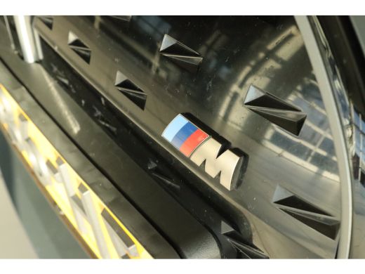 BMW i4 M50 High Executive 84 kWh | SOH 93% | Adapt. Cruise | Carbon | Harman & Kardon | HUD | Schuifdak ... ActivLease financial lease