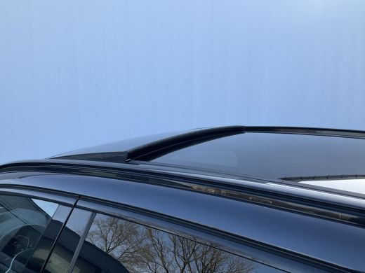 BMW iX3 High Executive 80 kWh M-Sport HUD Pano Adapt.Cruise Memory Harmen kardon ActivLease financial lease