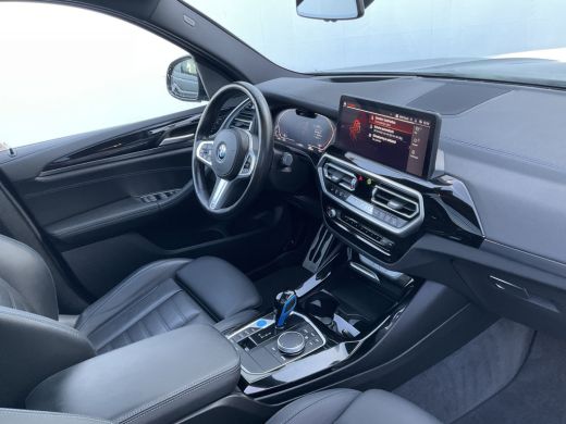 BMW iX3 High Executive 80 kWh M-Sport HUD Pano Adapt.Cruise Memory Harmen kardon ActivLease financial lease