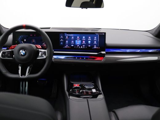 BMW M5 Touring M5 728PK AUT. Keramische remschijven, Panoramadak, Head-Up Display, Adaptieve Cruise Cont... ActivLease financial lease