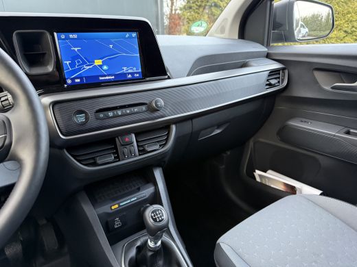 Ford Transit Courier 1.0 Ecoboost Limited BENZINE / L1H1 / UNIEK 2.119 KM!! / 4 JAAR GAR !! / ADAPTIVE CRUISE / CAMERA... ActivLease financial lease