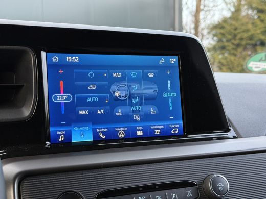 Ford Transit Courier 1.0 Ecoboost Limited BENZINE / L1H1 / UNIEK 2.119 KM!! / 4 JAAR GAR !! / ADAPTIVE CRUISE / CAMERA... ActivLease financial lease