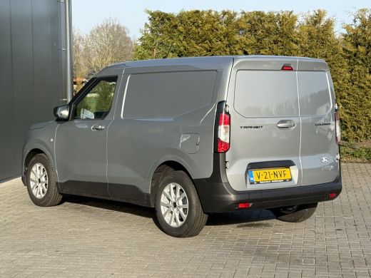 Ford Transit Courier 1.0 Ecoboost Limited BENZINE / L1H1 / UNIEK 2.119 KM!! / 4 JAAR GAR !! / ADAPTIVE CRUISE / CAMERA... ActivLease financial lease