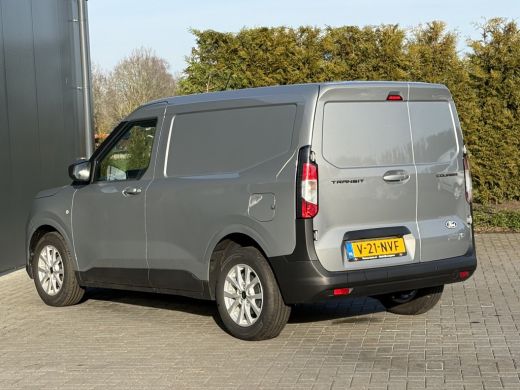 Ford Transit Courier 1.0 Ecoboost Limited BENZINE / L1H1 / UNIEK 2.119 KM!! / 4 JAAR GAR !! / ADAPTIVE CRUISE / CAMERA... ActivLease financial lease