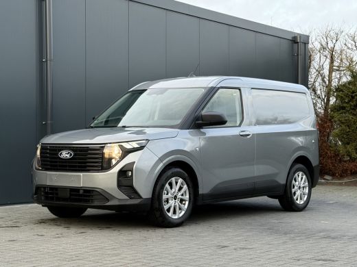 Ford Transit Courier 1.0 Ecoboost Limited BENZINE / L1H1 / UNIEK 2.119 KM!! / 4 JAAR GAR !! / ADAPTIVE CRUISE / CAMERA... ActivLease financial lease