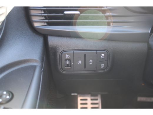 Hyundai Bayon 1.0 T-GDI Premium | Automaat | Parkeersensoren voor en achter | Achteruitrijcamera | | Achterbank... ActivLease financial lease