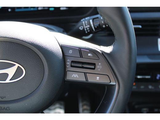 Hyundai Bayon 1.0 T-GDI Premium | Automaat | Parkeersensoren voor en achter | Achteruitrijcamera | | Achterbank... ActivLease financial lease