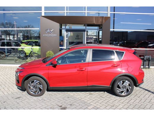 Hyundai Bayon 1.0 T-GDI Premium | Automaat | Parkeersensoren voor en achter | Achteruitrijcamera | | Achterbank... ActivLease financial lease