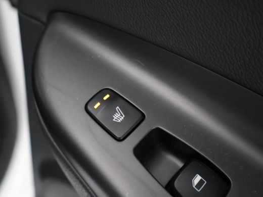 Hyundai Kona EV PREMIUM SKY 64 KWH + SCHUIFDAK | LEDER | TREKHAAK | STOELVENTILATIE | HEAD-UP | CAMERA | ADAPT... ActivLease financial lease