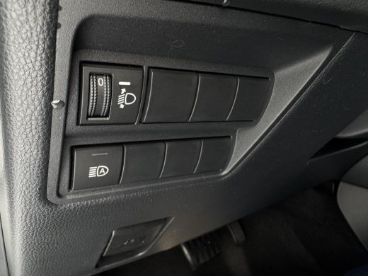 Mazda 2 Hybrid Hybrid 1.5 Prime-line | Private lease vanaf &euro;359,- | Climate control | Achteruitrijcamera | Adapt... ActivLease financial lease