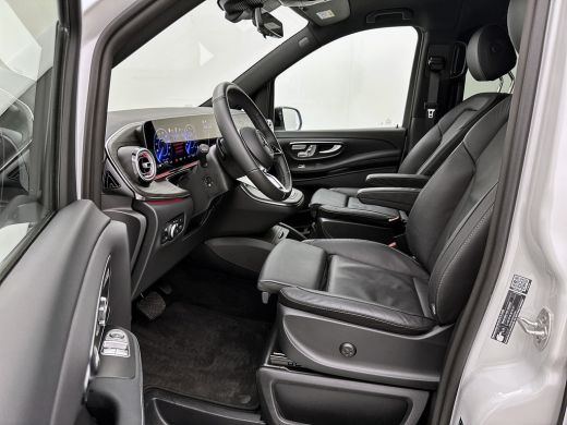 Mercedes-Benz EQV 300 L2 90kWh Memory seats Luchtvering Burmester audio Design pakket 360 Camera Adaptieve cruise c... ActivLease financial lease