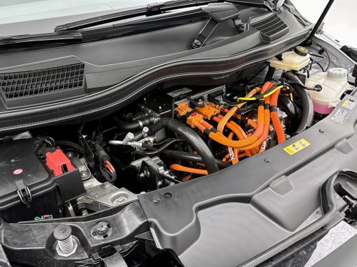 Mercedes-Benz EQV 300 L2 90kWh Memory seats Luchtvering Burmester audio Design pakket 360 Camera Adaptieve cruise c... ActivLease financial lease