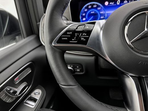 Mercedes-Benz EQV 300 L2 90kWh Memory seats Luchtvering Burmester audio Design pakket 360 Camera Adaptieve cruise c... ActivLease financial lease