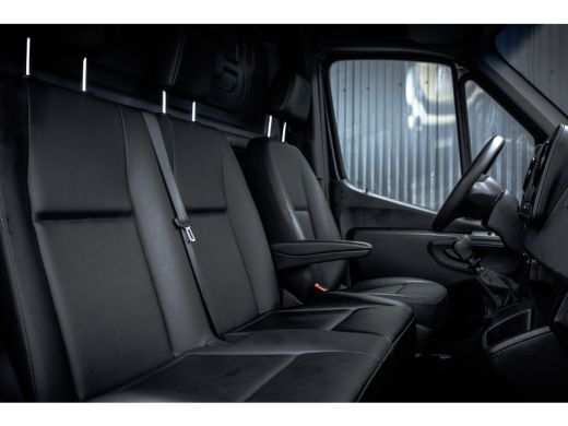 Mercedes-Benz Sprinter 316CDI L2H1 | 164 PK | M-bux | Trekgewicht 3.5T Camera | Automaat | Airco | Cruise ActivLease financial lease