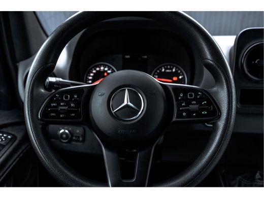 Mercedes-Benz Sprinter 316CDI L2H1 | 164 PK | M-bux | Trekgewicht 3.5T Camera | Automaat | Airco | Cruise ActivLease financial lease