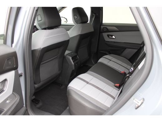 Opel Grandland 1.6 Turbo Plug-in-Hybrid Business Edition / Navigatie / 360 Camera / Stuur -en stoelverwarming / ... ActivLease financial lease