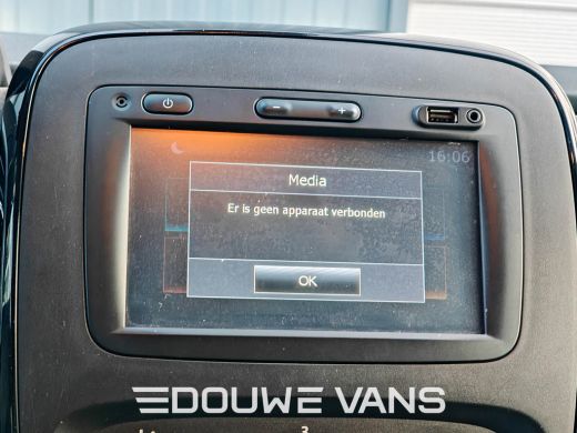 Opel Vivaro 1.6Trekhaak Camera Navi Airco Euro6 ActivLease financial lease