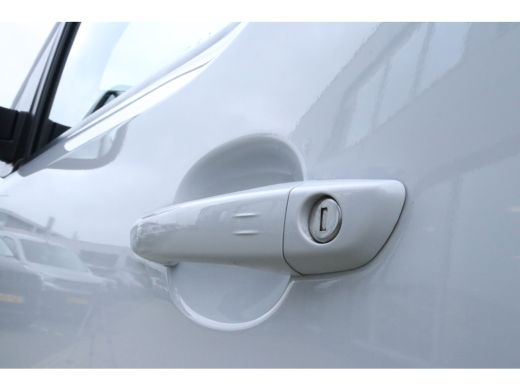 Opel Vivaro L3 180PK Automaat | Cruise Control | Stuurverwarming | Navi | Carplay | 3-Zits | PDC | Keyless | ... ActivLease financial lease