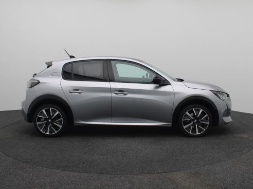 Peugeot 208 1.2 PureTech GT-Line | Achteruitrijcamera | Apple Carplay/Android Auto|telefoonintegratie premium... ActivLease financial lease