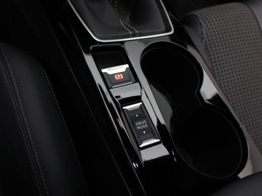 Peugeot 208 1.2 PureTech GT-Line | Achteruitrijcamera | Apple Carplay/Android Auto|telefoonintegratie premium... ActivLease financial lease