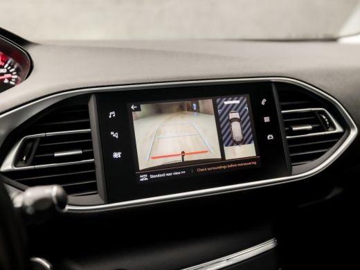 Peugeot 308 SW 1.2 PureTech Sport (PANORAMADAK, APPLE CARPLAY, GROOT NAVI, 360 CAMERA, SPORTSTOELEN, ADAPTIVE... ActivLease financial lease