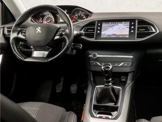 Peugeot 308 SW 1.2 PureTech Sport (PANORAMADAK, APPLE CARPLAY, GROOT NAVI, 360 CAMERA, SPORTSTOELEN, ADAPTIVE... ActivLease financial lease