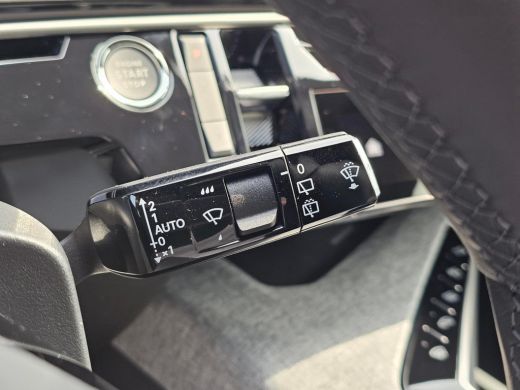 Peugeot 5008 1.6 Plug-in Hybrid 195 Allure AGR-Stoelen | Stoelverwarming Stuurverwarming | 360-Graden Camera ActivLease financial lease