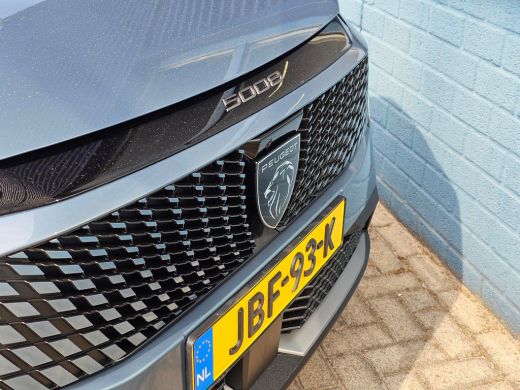 Peugeot 5008 1.6 Plug-in Hybrid 195 Allure AGR-Stoelen | Stoelverwarming Stuurverwarming | 360-Graden Camera ActivLease financial lease