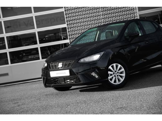 Seat Ibiza 1.0 EcoTSI 95pk Style Plus | Armsteun voor | Cruise control | Lichtmetalen velgen 15" ActivLease financial lease