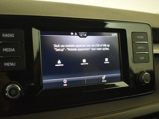 Skoda Fabia Ambition 1.0 MPI | Cruise control | Navigatie via app connect | Airco | Privacy glass | Parkeerse... ActivLease financial lease