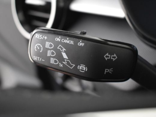 Skoda Fabia Ambition 1.0 MPI | Cruise control | Navigatie via app connect | Airco | Privacy glass | Parkeerse... ActivLease financial lease