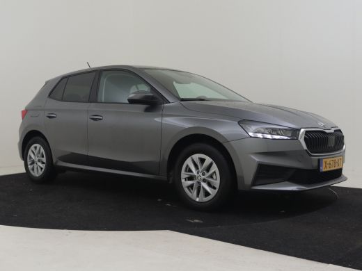 Skoda Fabia Ambition 1.0 MPI | Cruise control | Navigatie via app connect | Airco | Privacy glass | Parkeerse... ActivLease financial lease