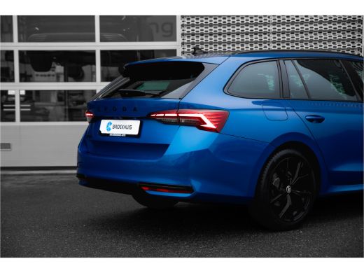 Skoda Octavia Combi 1.5 TSI MHEV 150pk Sportline Business | Achteruitrijcamera | Carplay | Keyless | Adaptive C... ActivLease financial lease